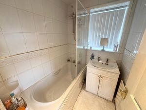 Photo 5- click for photo gallery